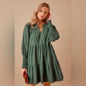 Tuckernuck Pomander Place Green tiered NWOT ruffle dress smocked shoulders large